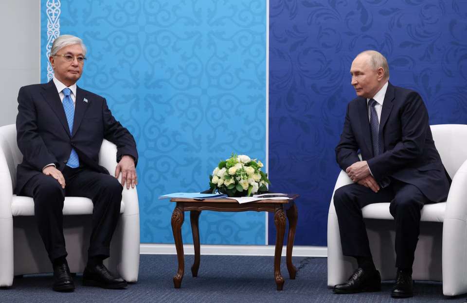 Kazakh President Proposes Freezing Russia-Ukraine Conflict, Kremlin Rejects Proposal