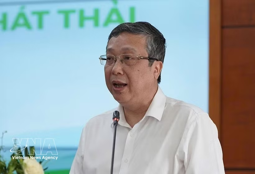 Vietnamese Officials Charged in Durian Export Bribery Scandal