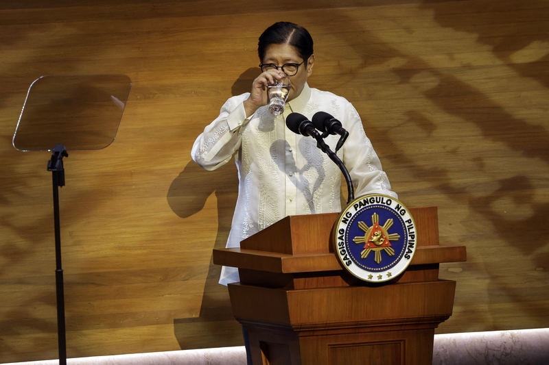 Philippines President Seeks Economic Benefits Amid Tensions with China