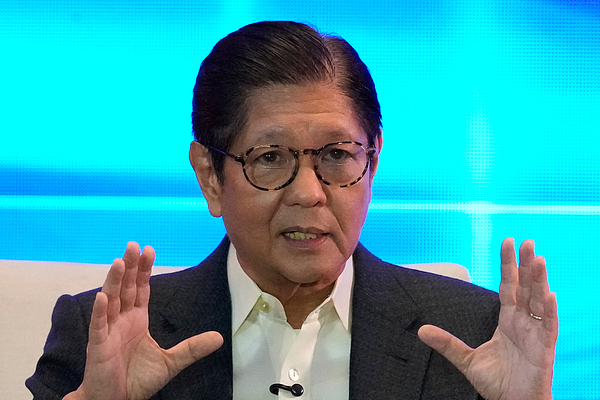 Marcos Signals Economic Cooperation with China Amidst South China Sea Tensions