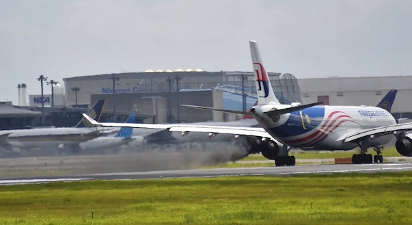 Malaysia Airlines Flight 89 Aborts Takeoff at Narita Airport due to Mechanical Failure