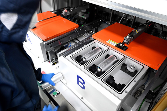 China Leads Global Sodium-Ion Battery Race