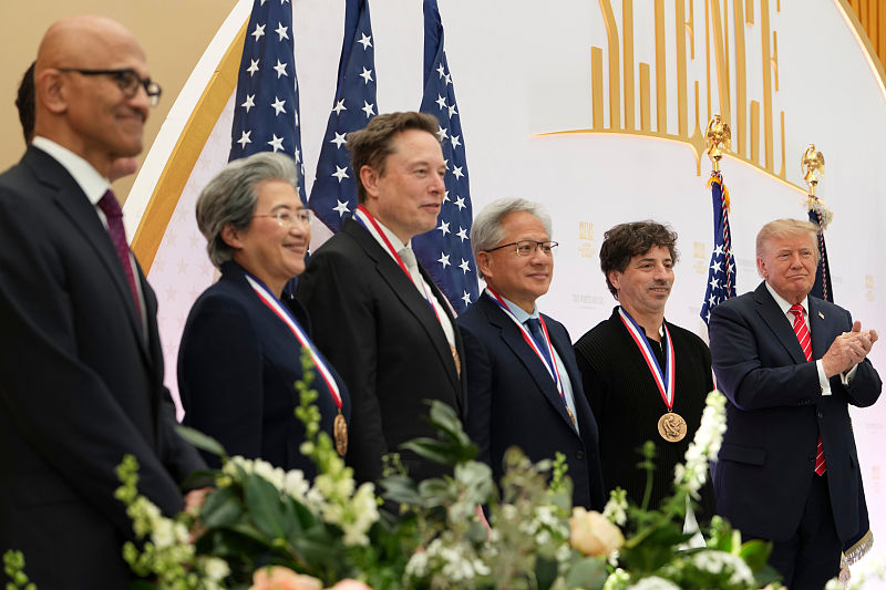 Trump Honors Tech CEOs with Medals at Golden Age Summit