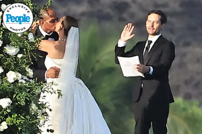 Tobey Maguire Attends Ex-Wife Jennifer Meyers Wedding