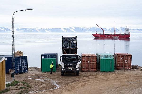 Trump Announces Large-Scale Exploration in Greenland Amidst Tensions