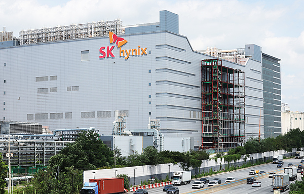 SK Hynix Seeks US Export Approval for China Factory Expansion