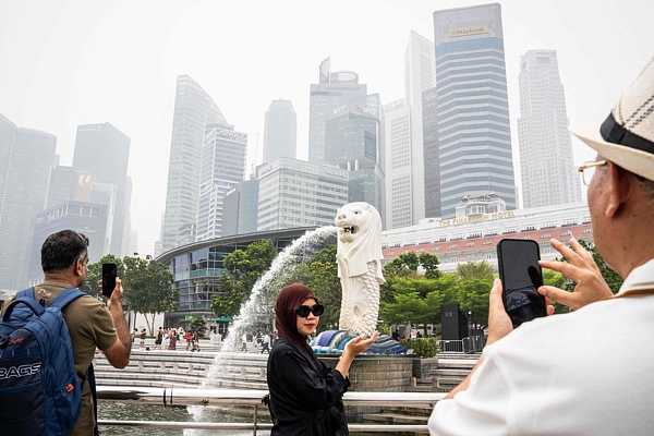 Singapore Grapples with Indonesian Forest Fires