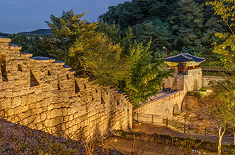 Seoul Residents Oppose UNESCO World Heritage Status for Hanyang Capital Fortress