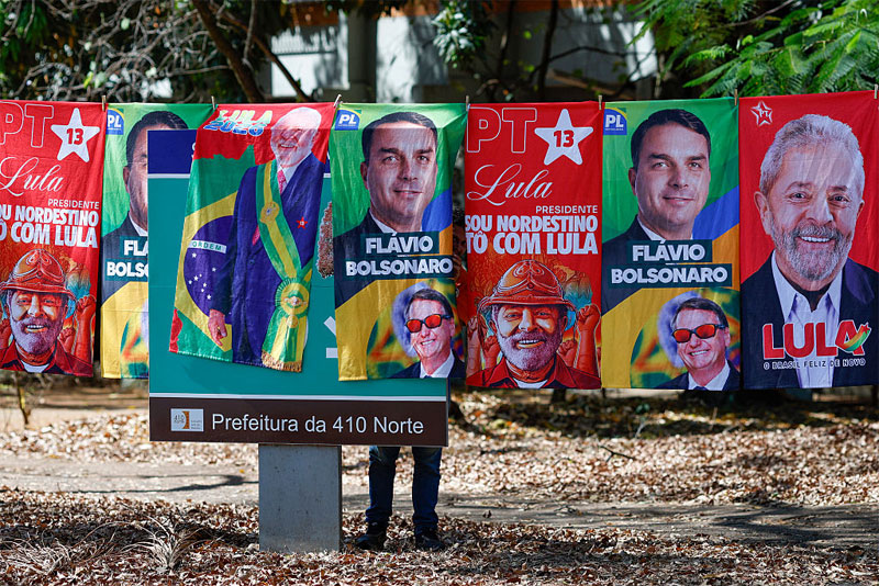 US Officials Allegedly Tried to Influence Brazilian Election for Bolsonaro Family