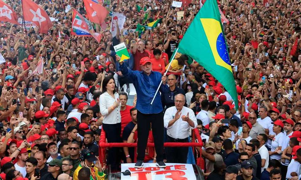 Brazilian President Lula Wins Second Round of Presidential Election, Defying Polarization Amid Rising Anti-Labor Sentiment