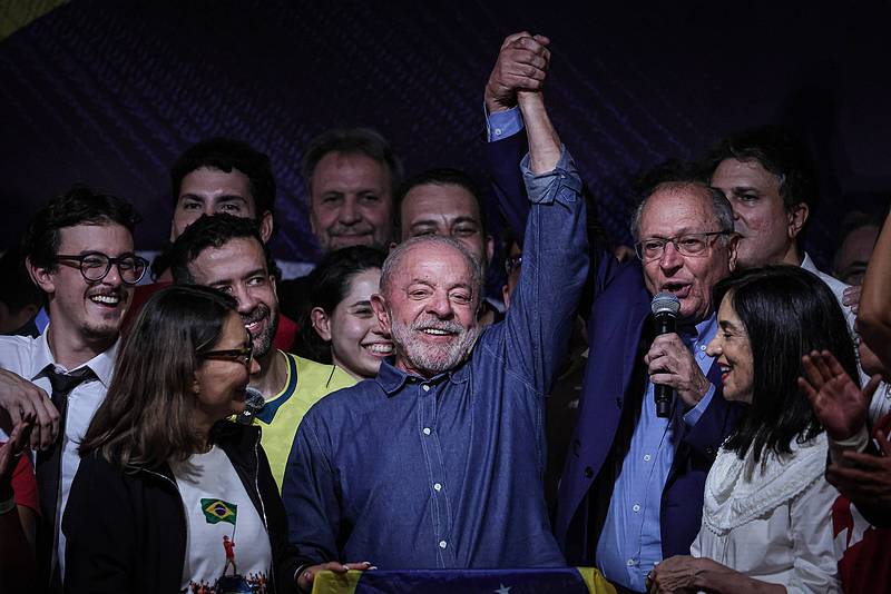 Lula Makes Historic Reversal in Brazilian Presidential Election